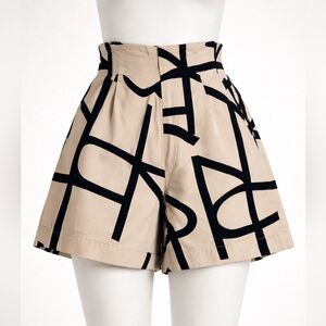 H&M High-Waisted Abstract Graphic Print Tailored Shorts - Beige & Black US 12